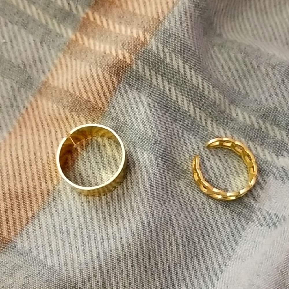 Gold rings